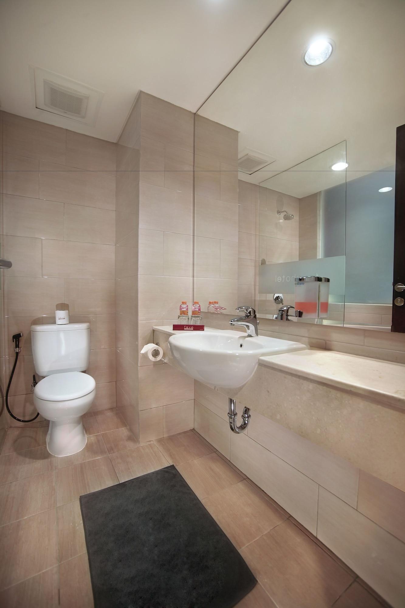 Favehotel Melawai Джакарта Экстерьер фото